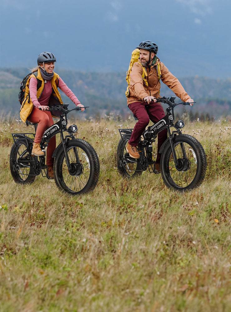 This Summer’s Hottest E-Bike Accessories